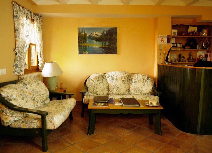 Hotel Bilanayur Alberuela de la Liena Exterior foto